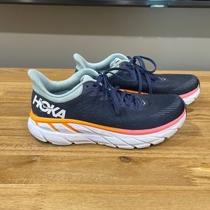 Women’s Hoka One One Clifton 7